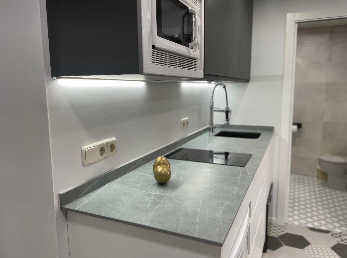 Madrid Villa Suites Bianco Ngoại thất bức ảnh